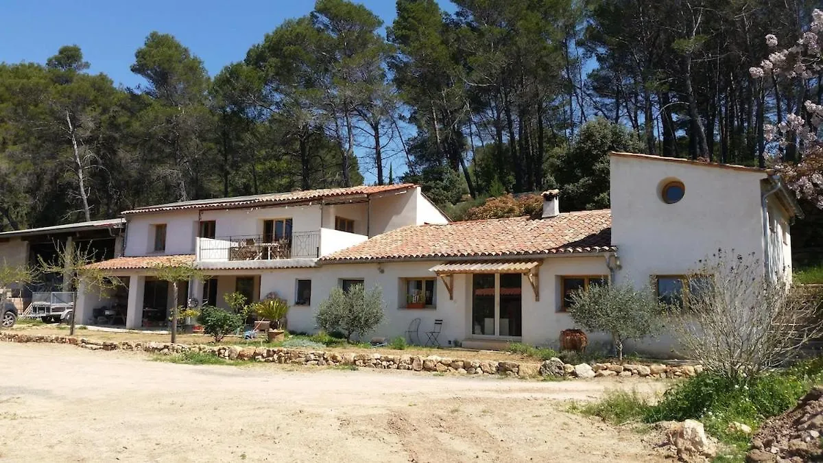 Gite Ecologique En Pleine Nature Varoise Flayosc Holiday home